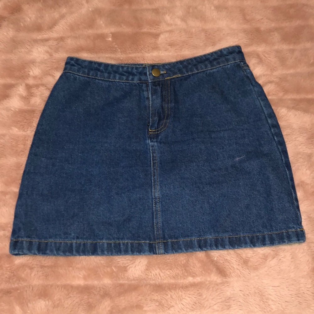 Forever 21 denim skirt!!